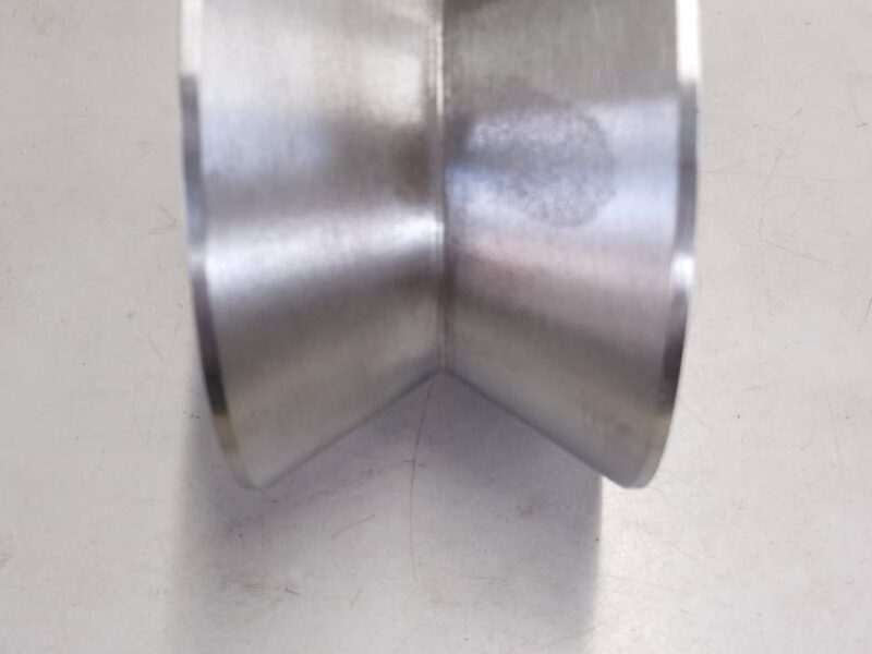 ワイヤー巻き上げローラー