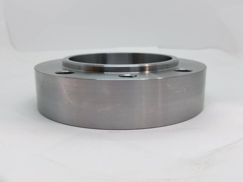 ベアリング押さえ