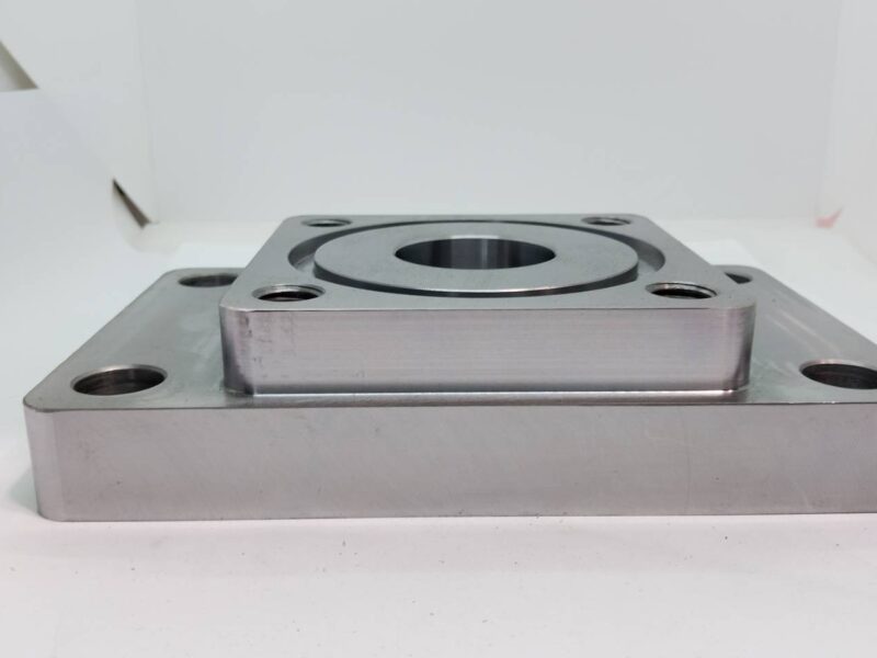 SS400製 230×150 ロッドカバー