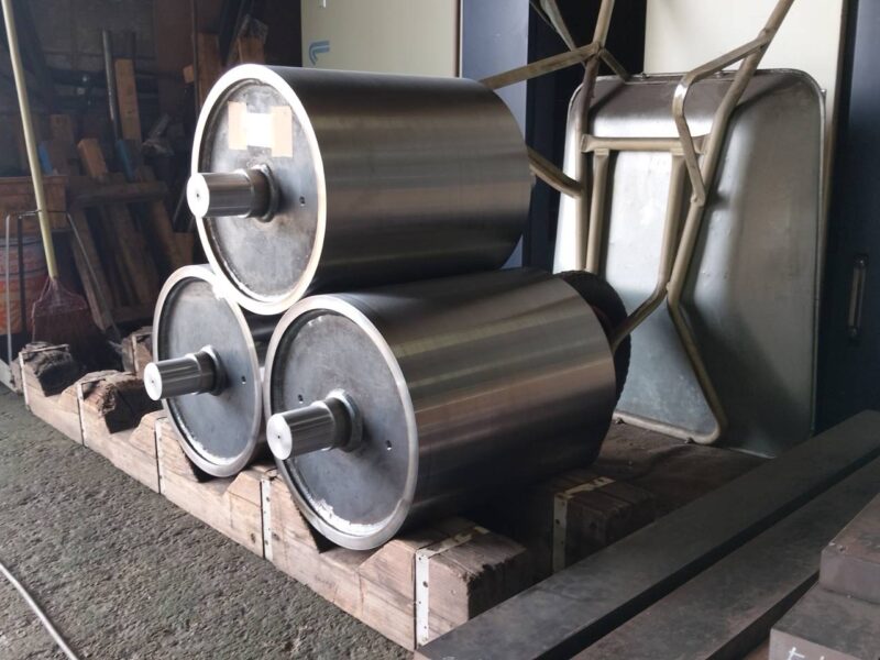 φ350mm 製鉄工場向けローラー
